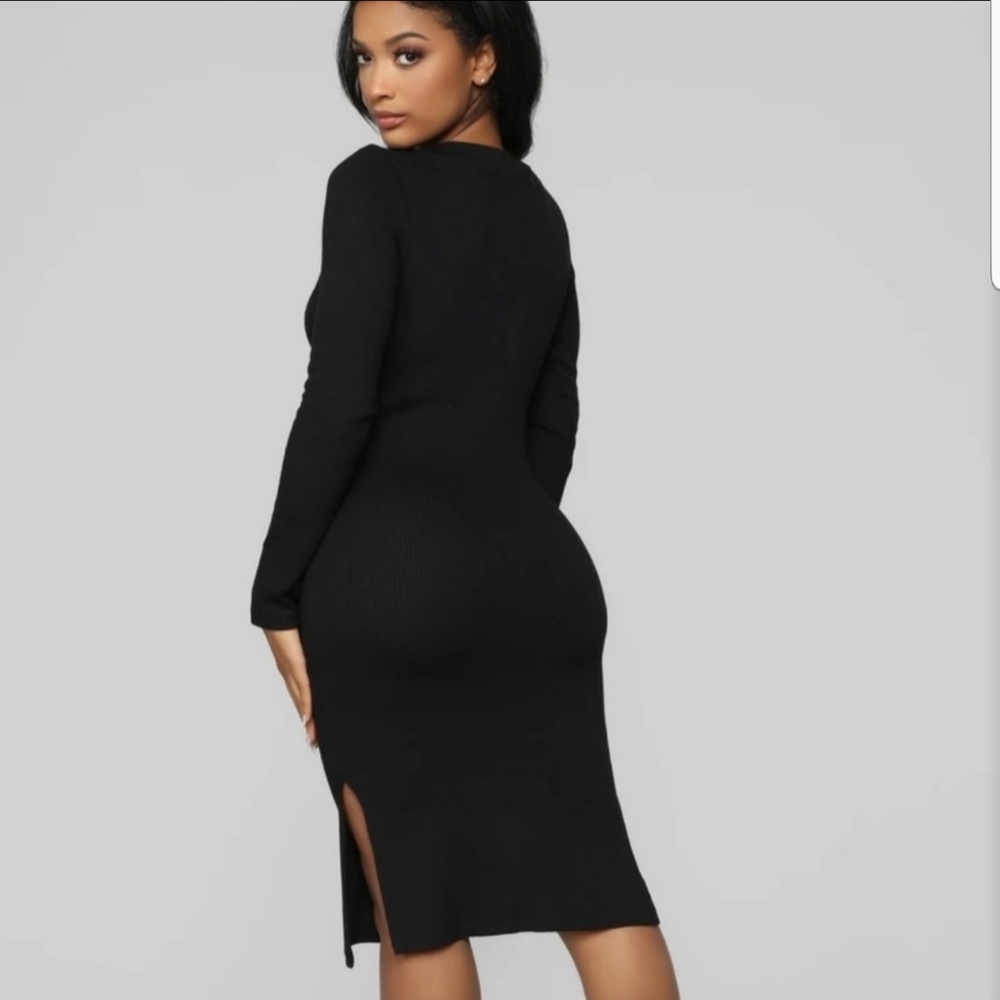 Sweater Dress- Black - Picture 4 of 4